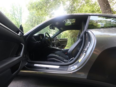 Used 2021 Porsche 911 GT3 RS image 58