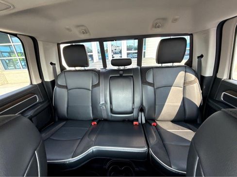 Used 2024 RAM 2500 Laramie AWD/4WD image 39