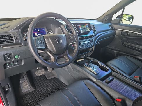 Used 2023 Honda Passport TrailSport image 18