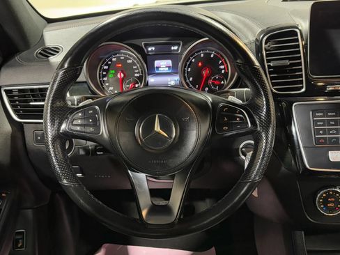 Used 2019 Mercedes-Benz GLS 450 4MATIC image 13