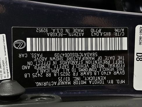 Used 2025 Lexus ES 300h w/ Premium Package image 31