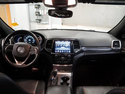 Used 2020 Jeep Grand Cherokee Limited image 20