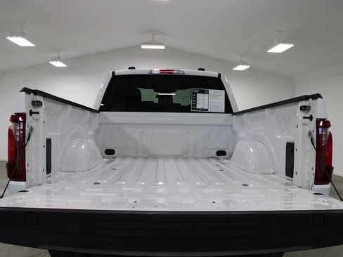 Used 2024 Ford F150 XL image 18