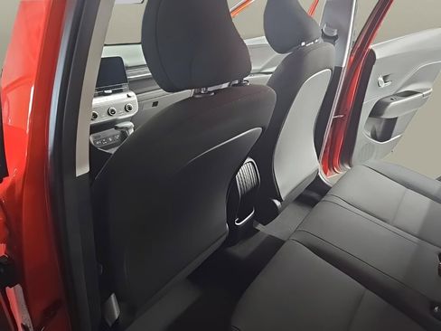 Used 2026 Hyundai Kona SE AWD/4WD image 14