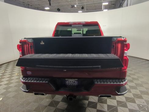 Used 2024 Chevrolet Silverado 1500 High Country image 7