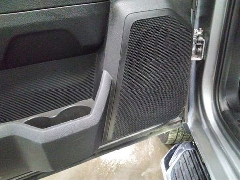 Used 2024 RAM 2500 Big Horn w/ Bed Utility Group image 32