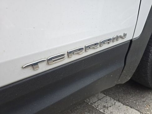 Used 2024 GMC Terrain SLE w/ Driver Convenience Package AWD/4WD image 8