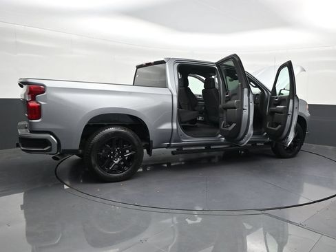Used 2026 Chevrolet Silverado 1500 Custom RWD image 34