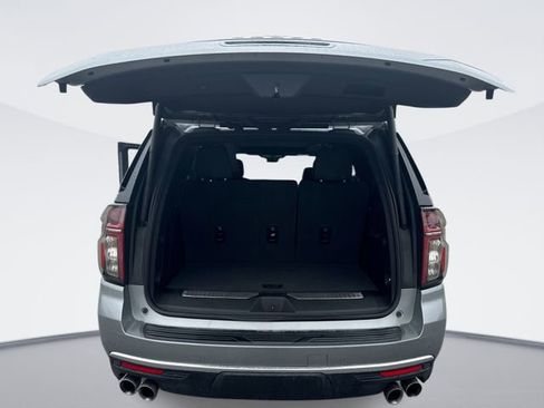 Used 2024 Chevrolet Tahoe High Country w/ Premium Package image 25