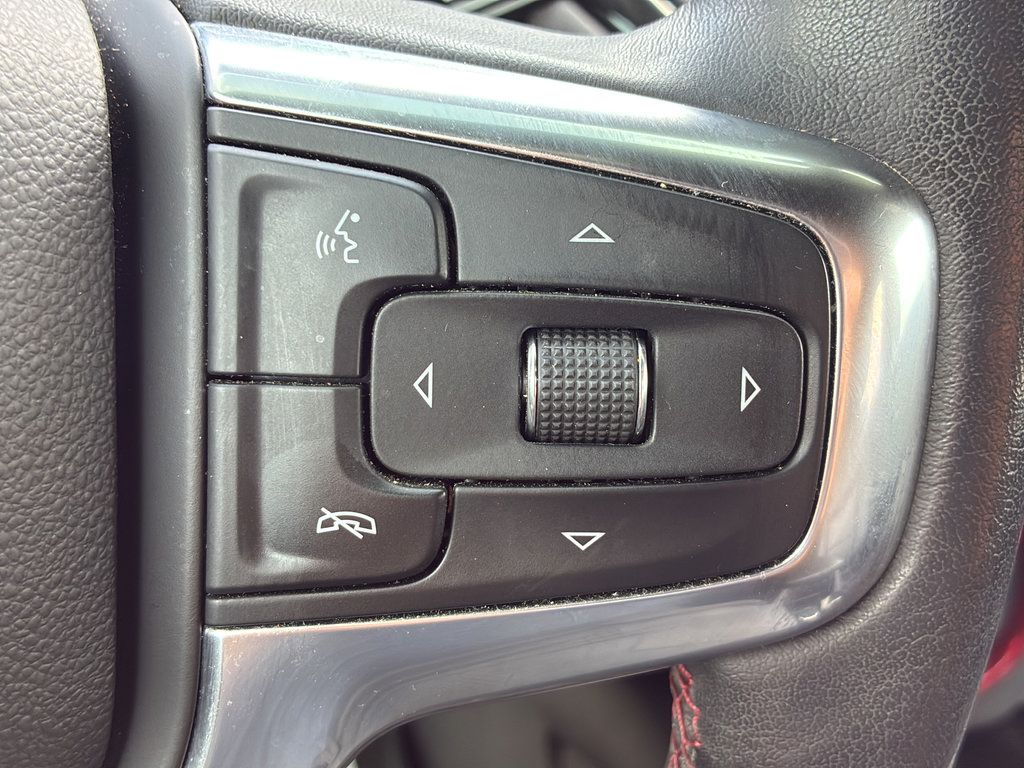 Used 2020 Chevrolet Blazer RS w/ LPO, Floor Liner Package FWD image 37