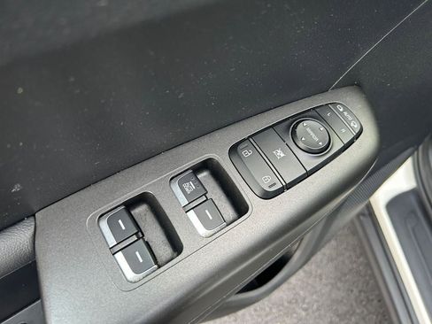 Used 2022 Kia Sportage LX w/ LX AWD Value Edition Package image 23