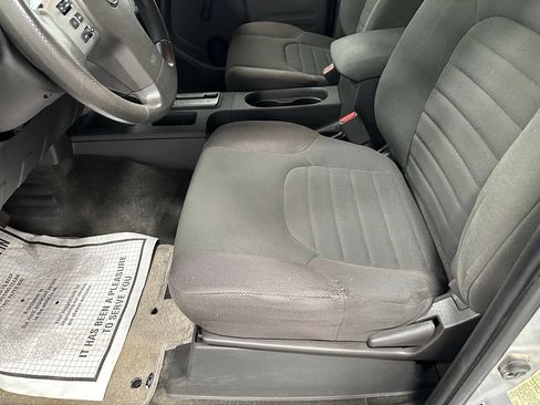 Used 2018 Nissan Frontier S RWD image 13