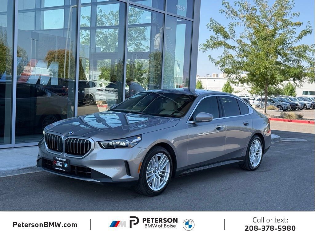 Used 2024 BMW 530i w/ Premium Package RWD image 1