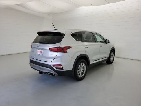 Used 2019 Hyundai Santa Fe SE AWD/4WD image 5