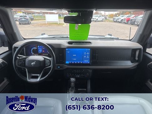 Used 2023 Ford Bronco Wildtrak image 13
