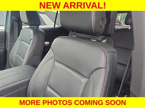 Used 2023 Chevrolet Traverse LT AWD/4WD image 8