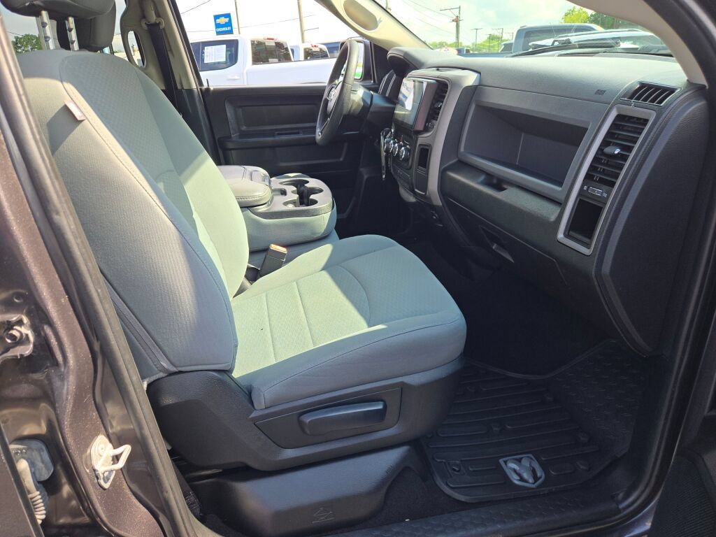 Certified 2018 RAM 1500 Express AWD/4WD image 7