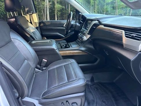 Used 2018 GMC Yukon Denali AWD/4WD image 5