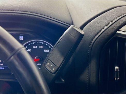 Used 2022 Chevrolet Silverado 1500 LTZ w/ LTZ Premium Package image 23