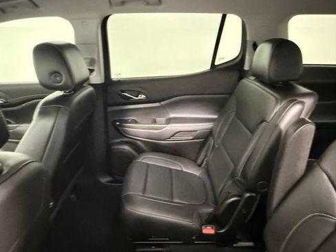 Used 2023 GMC Acadia SLT FWD image 38