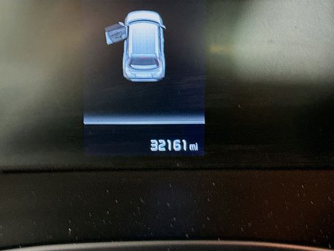 Used 2025 Kia Soul LX w/ LX Technology Package FWD image 19