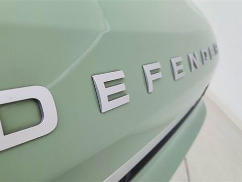 Used 2023 Land Rover Defender 110 75th Limited Edition image 16