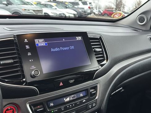 Used 2023 Honda Ridgeline RTL-E image 19