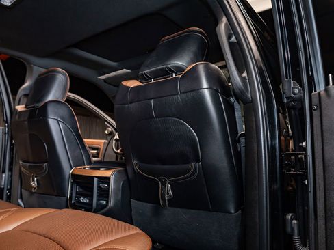 Used 2024 RAM 3500 Limited w/ Safety Group image 29