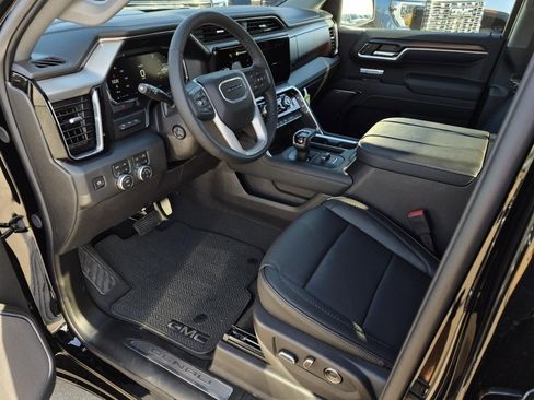 New 2026 GMC Sierra 1500 Denali w/ Denali Reserve Package AWD/4WD image 9