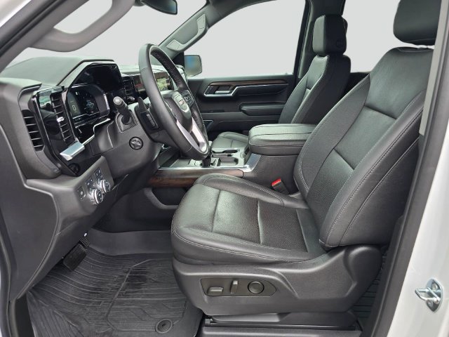 Used 2023 GMC Sierra 1500 SLT w/ SLT Premium Package AWD/4WD image 20