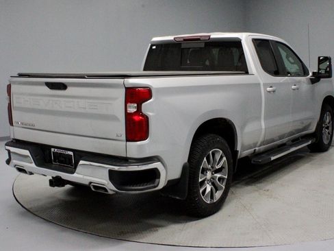 Used 2021 Chevrolet Silverado 1500 LT image 11