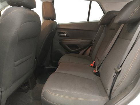 Used 2020 Chevrolet Trax LS w/ Tint and Cruise Package image 18