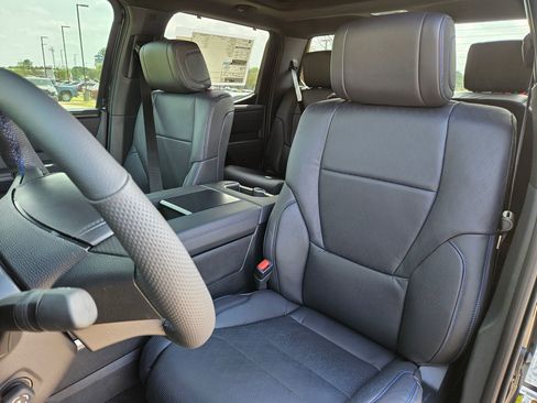 New 2026 Toyota Tundra Platinum AWD/4WD image 12