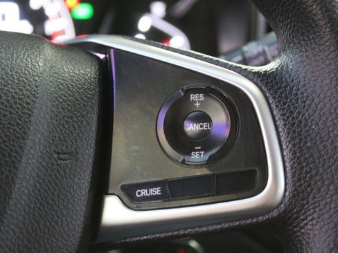 Used 2019 Honda CR-V LX image 17