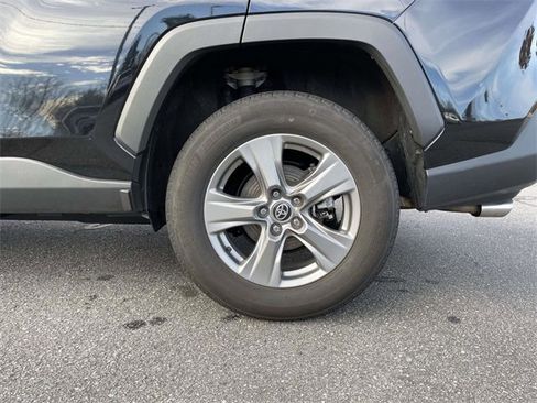 Used 2024 Toyota RAV4 XLE image 9