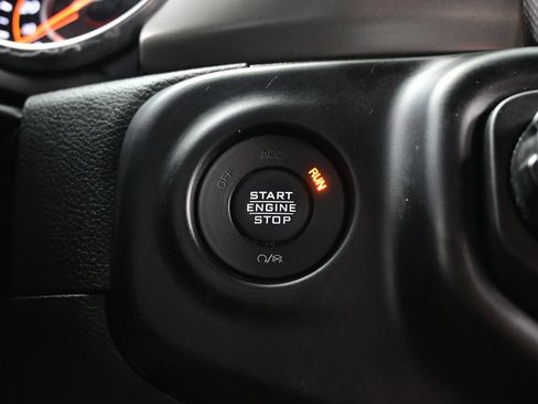 Used 2022 Jeep Gladiator Sport AWD/4WD image 22