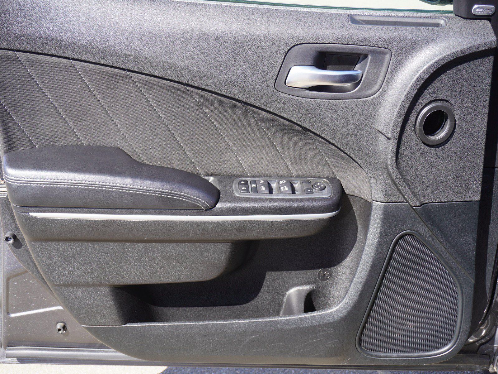 Used 2022 Dodge Charger R/T RWD image 18