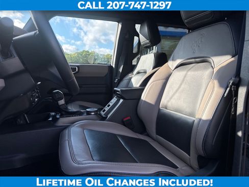Used 2024 Ford Bronco Wildtrak AWD/4WD image 12
