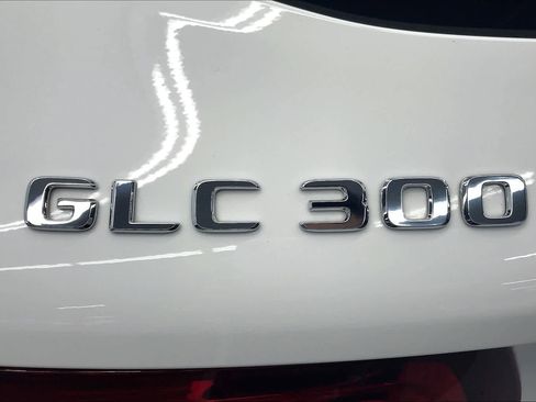 Certified 2018 Mercedes-Benz GLC 300 image 8