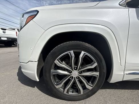 Used 2020 GMC Terrain Denali w/ Denali Premium Package AWD/4WD image 10