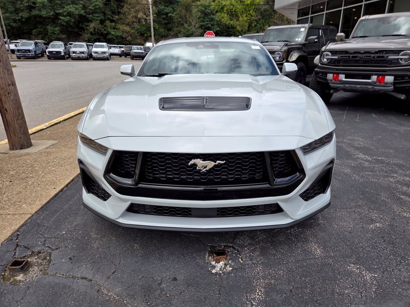New 2026 Ford Mustang GT Premium RWD image 2