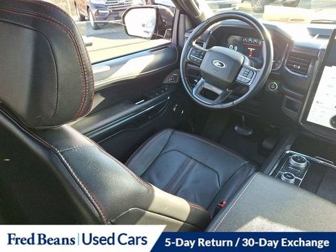 Certified 2022 Ford Expedition Limited image 15
