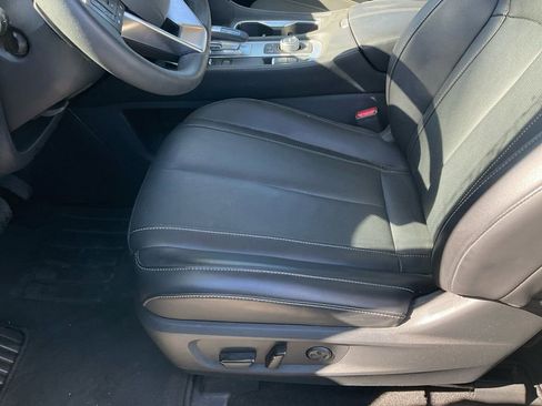 Used 2025 INFINITI QX60 Pure image 13