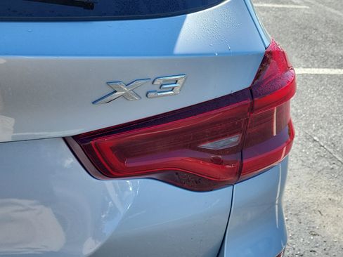 Used 2018 BMW X3 xDrive30i AWD/4WD image 11