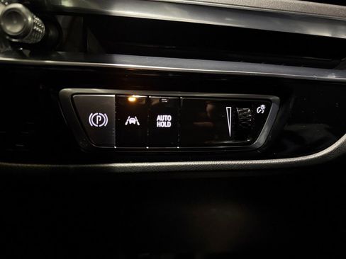 Used 2024 Cadillac Lyriq Tech image 43