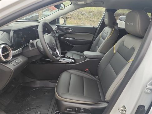 New 2026 Chevrolet Trax ACTIV w/ Driver Confidence Package image 18