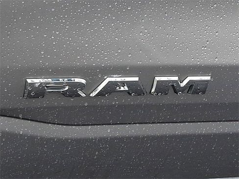Used 2022 RAM 1500 Big Horn image 30