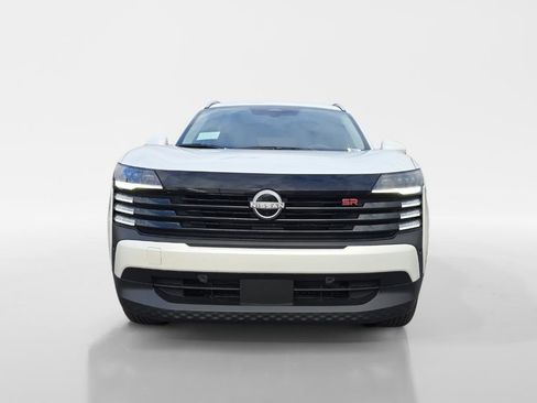 New 2025 Nissan Kicks SR image 8