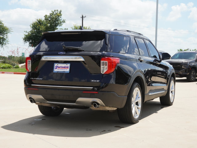 Used 2023 Ford Explorer Platinum w/ Technology Package AWD/4WD image 10