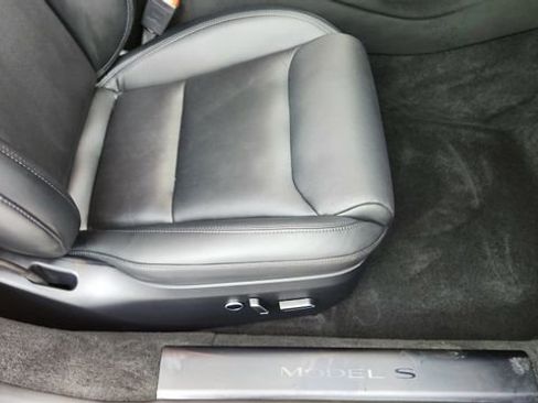 Used 2022 Tesla Model S Base image 21